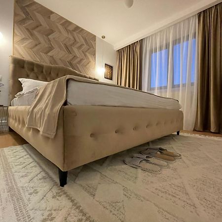 Гостевой дом Casa Cu Pitici Вама Экстерьер фото