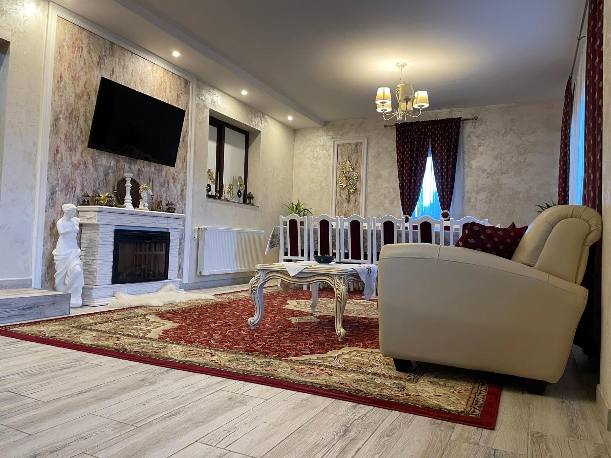 Гостевой дом Casa Cu Pitici Вама Экстерьер фото