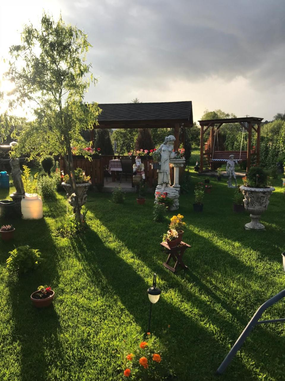 Гостевой дом Casa Cu Pitici Вама Экстерьер фото